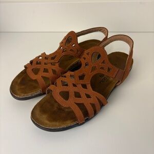 Naot Brown Leather Cutout Flat Sandals Festival Boho Style